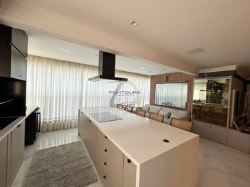 apartment em Rua 306, Meia Praia - Itapema - SC