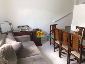 house em Rua Rubens Gonçalves de Freitas, Tupi - Praia Grande - SP
