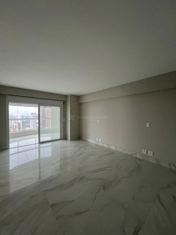 apartment em Rua Silva Jardim, Zona 31 - Maringá - PR