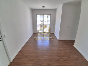 apartment em Rua Amadeu Assad Yassim, Bacacheri - Curitiba - PR