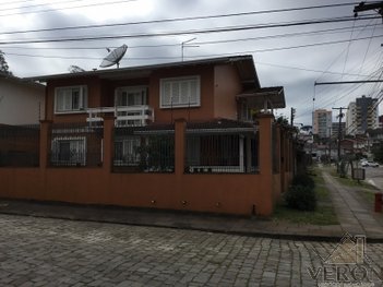 house em Rua Honeyde Bertussi, Vinhedos - Caxias do Sul - RS