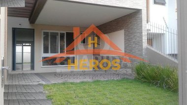 house em Rua Claudio da Silva Pinto, Espírito Santo - Porto Alegre - RS
