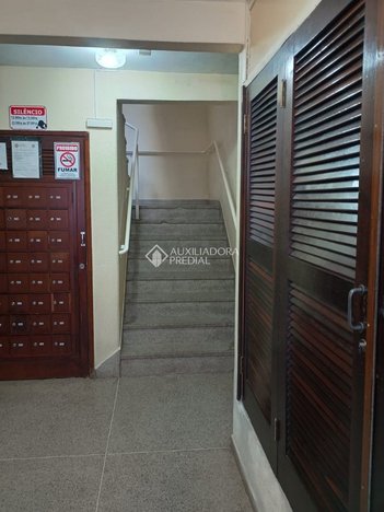 apartment em Rua Diomário Moojen, Cristal - Porto Alegre - RS