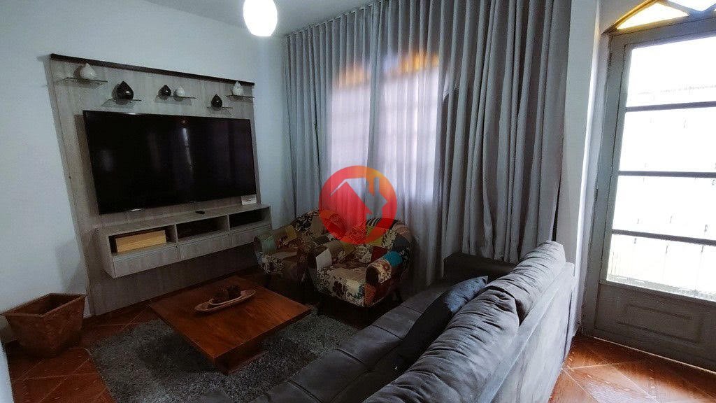 Casa com 2 quartos — Jardim Guanabara, Belo Horizonte