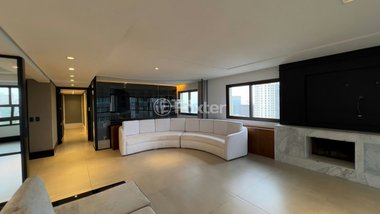 apartment em Avenida Luiz Manoel Gonzaga, Três Figueiras - Porto Alegre - RS