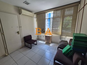 apartment em Rua Figueiredo Magalhães, Copacabana - Rio de Janeiro - RJ