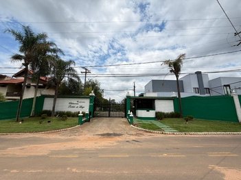 house em Avenida Santino Faraone, Iate Clube de Campinas - Americana - SP