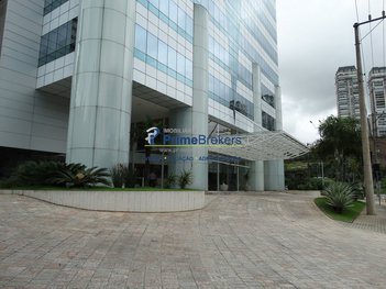 commercial_building em Rua Surubim, Cidade Monções - São Paulo - SP