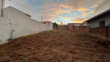 land_lot em Rua General Telles, Centro - Botucatu - SP