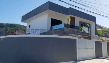 house em Rua Ari Gomes da Silva, Piratininga - Niterói - RJ