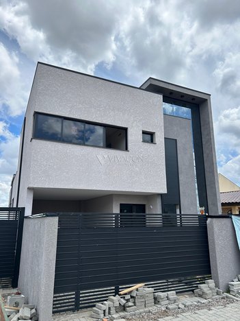 house em Rua Hermínio Cardoso, Tingui - Curitiba - PR