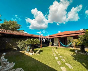 house em Rua dos Bororós, Santa Mônica - Belo Horizonte - MG