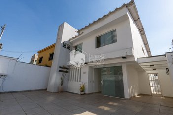 house em Rua Doutor José Maria Whitaker, Vila Sofia - São Paulo - SP