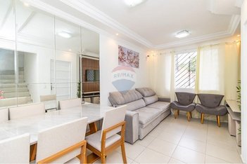 house em Rua Professor Milton Vianna, Sítio Cercado - Curitiba - PR