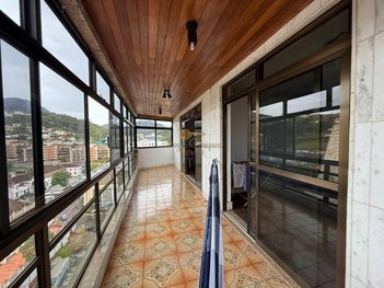 apartment em Praça Pastor Antônio Moreira Portes, Várzea - Teresópolis - RJ