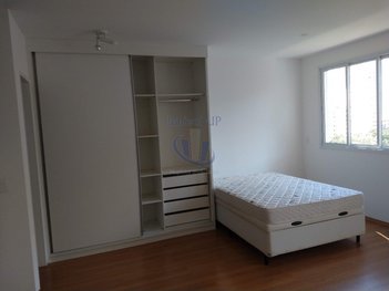 apartment em Rua Paraiso, Jardim Portal I e II - São Paulo - SP