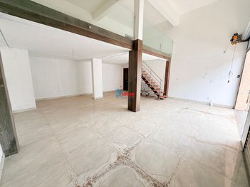 business em Rua Floresta, São Jorge - João Monlevade - MG