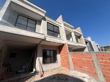 house em Rua José Wosch Sobrinho, Tingui - Curitiba - PR