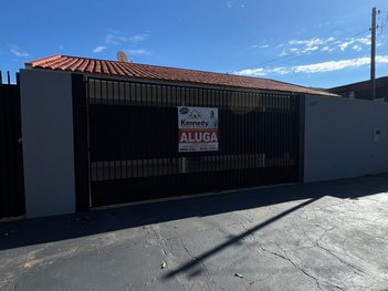 house em Avenida Parigot de Souza, Jardim Ibirapuera - Paranavaí - PR