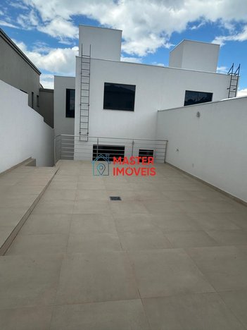 house em Rua Vereador Pedro de Souza Muniz, Europa - Contagem - MG