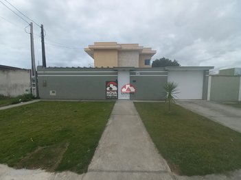 house em Rua Falcão, Jardim das Gaivotas - Caraguatatuba - SP
