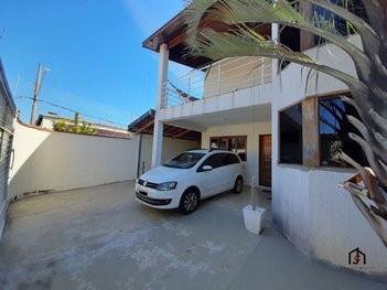house em Rua Pica-Pau Amarelo, Chácara do Visconde - Taubaté - SP