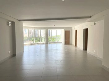 commercial_property em Avenida Brasil, Zona 07 - Maringá - PR