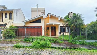 house em Rua Doutor Lamartine Souza, Nossa Senhora de Lourdes - Santa Maria - RS
