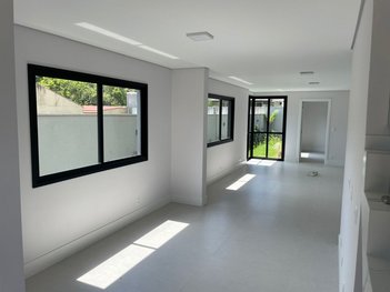 house em Juvenal Egydio Ramos, Pântano do Sul - Florianópolis - SC