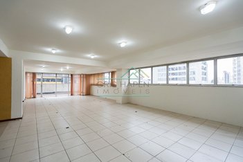 office em Ébano Pereira, Centro - Curitiba - PR