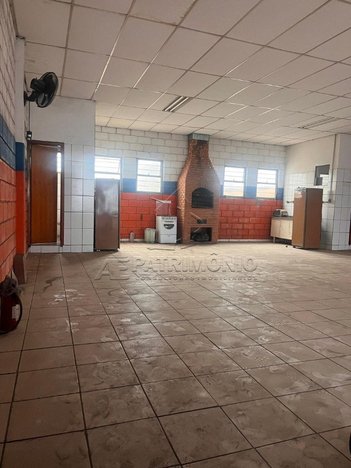 business em Rua Otávio Luvizzoto, Jardim Altos do Itavuvu - Sorocaba - SP