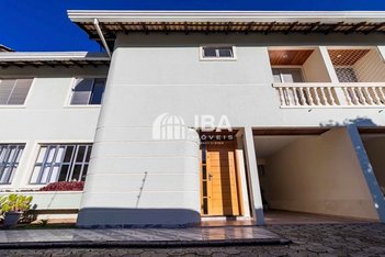 house em Rua Coronel José Carvalho de Oliveira, Uberaba - Curitiba - PR