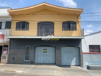 house em Rua Dona Delfina, Parque dos Imigrantes - Guaxupé - MG