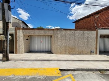 house em Rua São Francisco, Cais do Porto - Fortaleza - CE