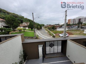 house em Rua Otto Frederico Guilherme Brietzig, Bom Retiro - Joinville - SC