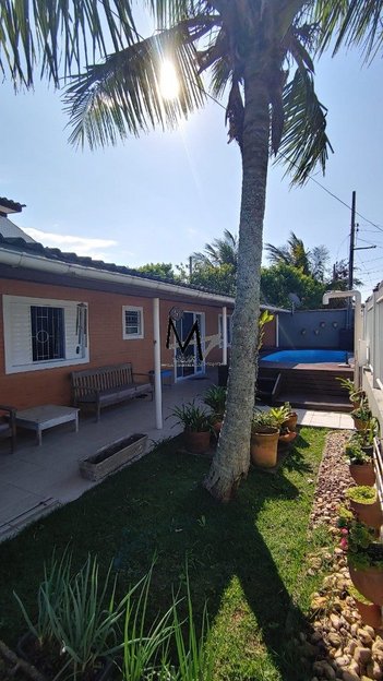 house em Beco da Chica, Campeche - Florianópolis - SC