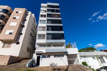apartment em Rua Estilac Leal, Centro - Marau - RS