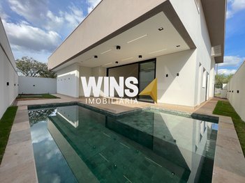 house em Avenida Vereador Carlito Cordeiro, Laranjeiras - Uberlândia - MG