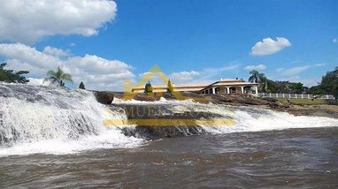 agricultural em Avenida Vereador Antônio da Costa Rios, São Geraldo - Pouso Alegre - MG