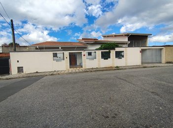 house em Alameda Professor Mário de Almeida, Cidade Jardim - Sorocaba - SP