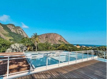 house em Rua das Hortências, Itacoatiara - Niterói - RJ