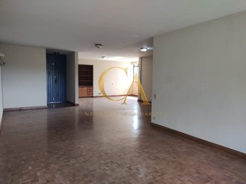 apartment em Travessa Satiro Silva de Oliveira, Centro - Uberaba - MG