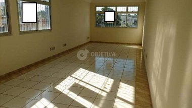 office em Avenida Cesário Alvim, Brasil - Uberlândia - MG