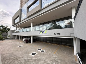 business em Affonso José Aiello, Vila Aviação - Bauru - SP