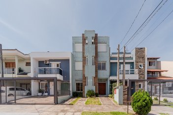 house em Roberto Santini, Hípica - Porto Alegre - RS
