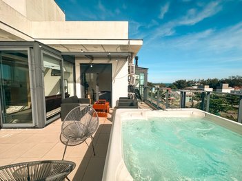 apartment em Rua Sucupira, Campeche - Florianópolis - SC