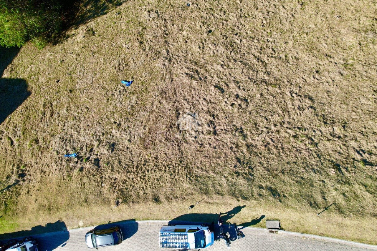 dji_fly_20250813_153758_89_1755283215003_photo