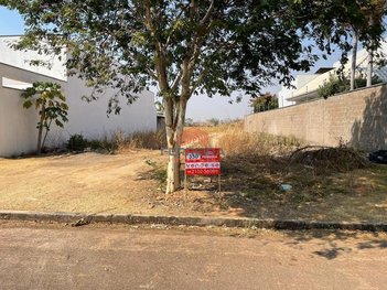 land_lot em Rua Batista Rossani, Residencial Bella Suíça - Sinop - MT