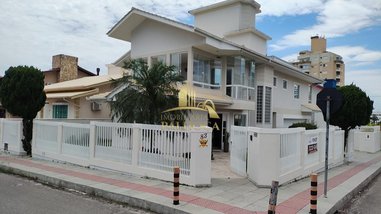 house em Rua Varese, Pagani - Palhoça - SC