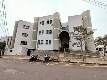 office em Avenida Engenheiro Francisco Beltrão, Centro - Ibiporã - PR